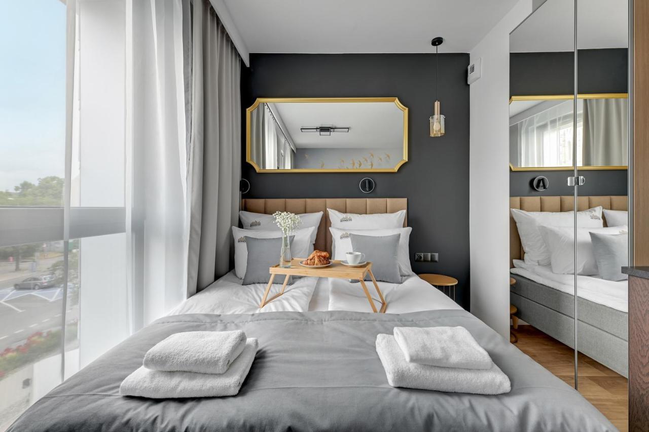 City Center Garden Gates Boutique By Downtown Apartments Γκντανσκ Εξωτερικό φωτογραφία